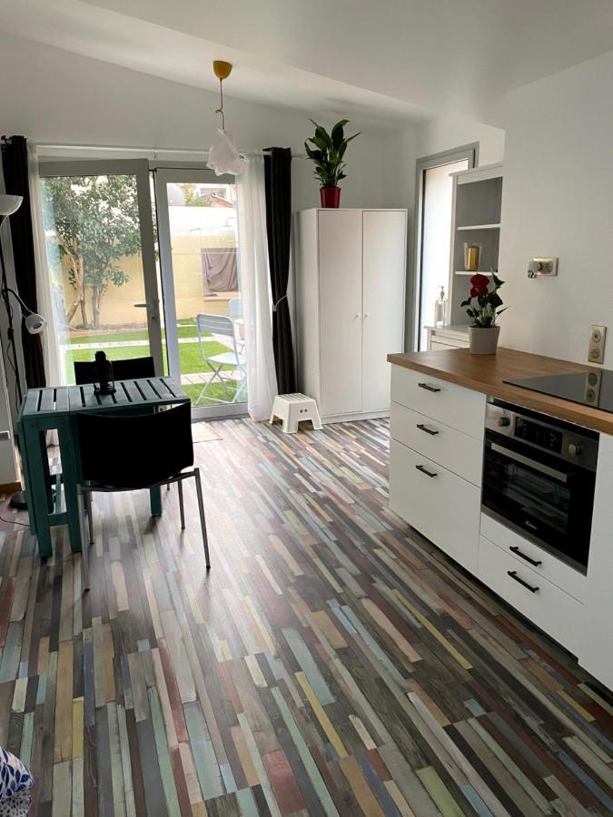 Le 9Ieme Entracte Hotel Marseille Ngoại thất bức ảnh