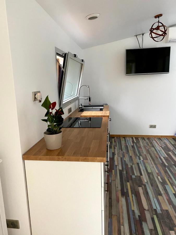 Le 9Ieme Entracte Hotel Marseille Ngoại thất bức ảnh