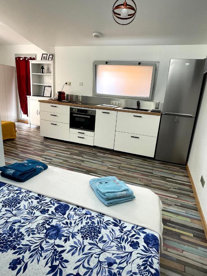 Le 9Ieme Entracte Hotel Marseille Ngoại thất bức ảnh